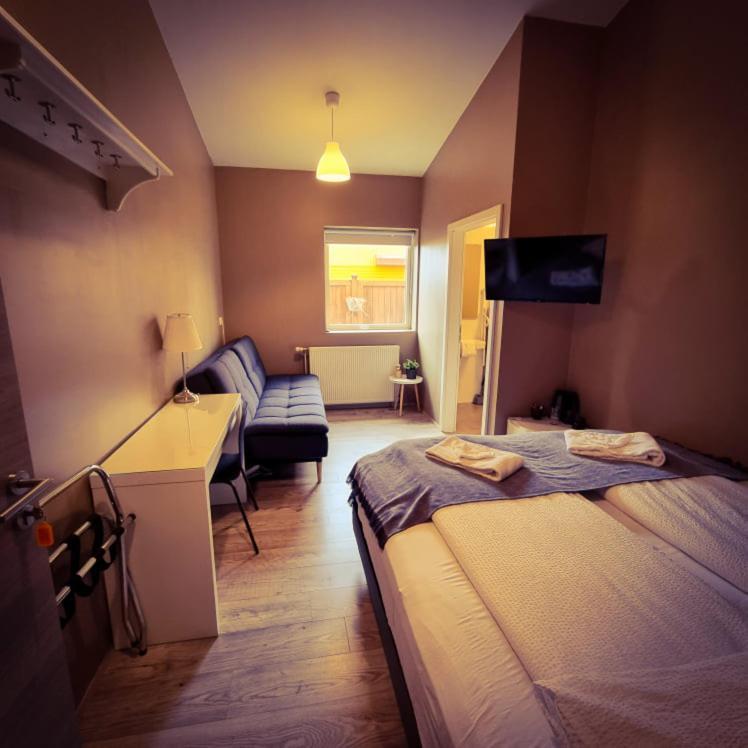Reykjadalur Guesthouse Гвераґерді Екстер'єр фото