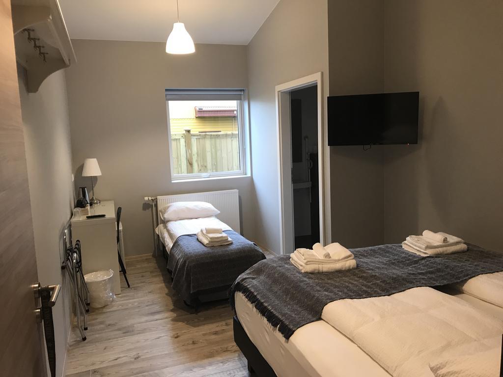 Reykjadalur Guesthouse Гвераґерді Екстер'єр фото